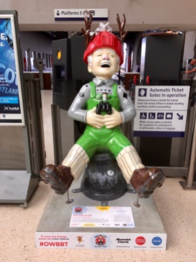 Wullie at the Railway Station